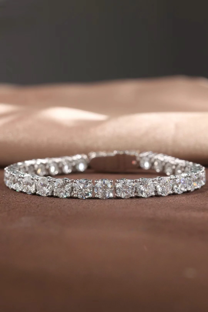 Classic Round Diamond Tennis Bracelet